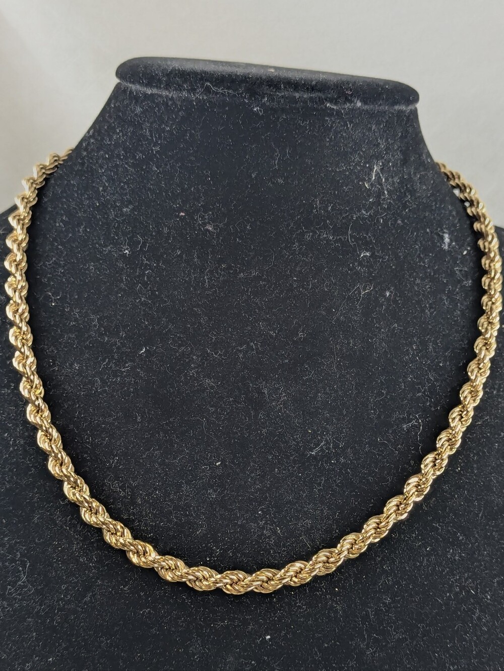 Vintage THICK  Gold Twisted Rope Chain Necklace - Monet - Classic Estate Jewelry